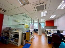 UB. One (D14), Factory #597392851